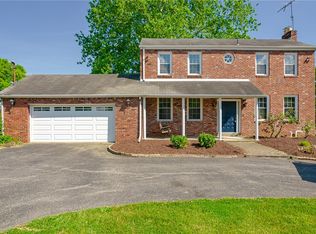 2051 Ridge Rd, McKeesport, PA 15135