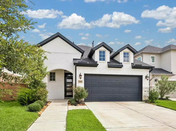 765 Ocean Palms Dr, Katy, TX 77493