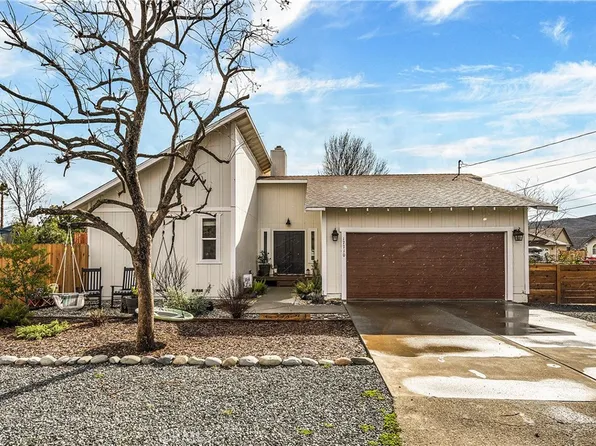 17710 Spur Ct, Hidden Valley Lake, CA 95467