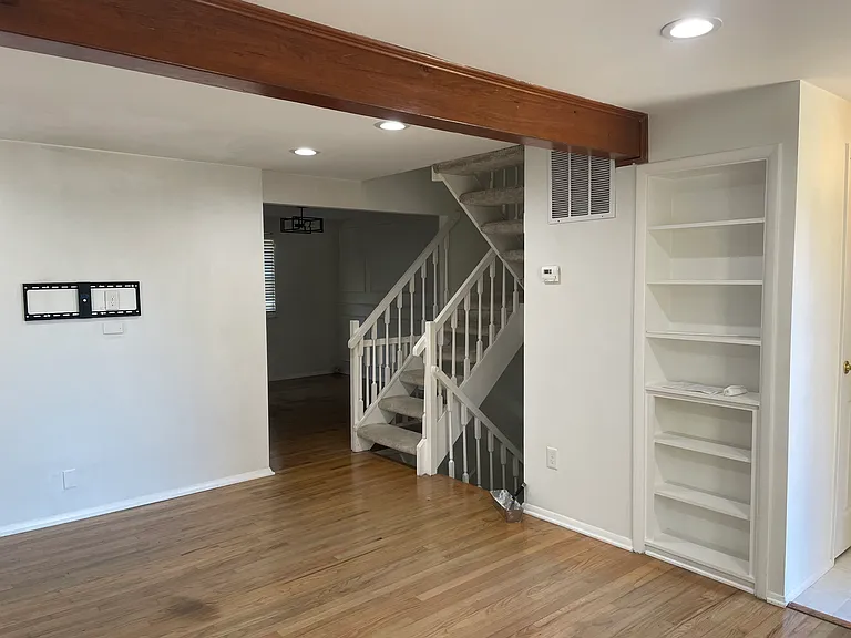 5523 Inverness Woods Ct — Photo 6