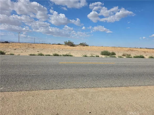 81 E Avenue I, Lancaster, CA 93535