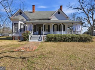 114 5th St S, Guyton, GA 31312