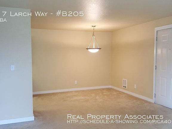 4th image of 16817 Larch Way Unit B205