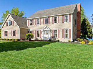 7702 W Turnberry Trl, Village of Lakewood, IL 60014