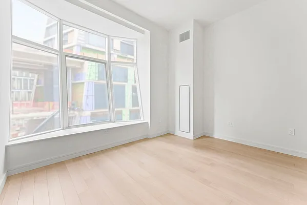 Rented by Compass | media 22