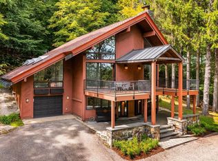 74 N Brookwood Rd, Stratton, VT 05360