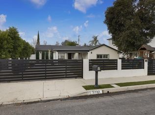 5733 Cahill Ave, Tarzana, CA 91356
