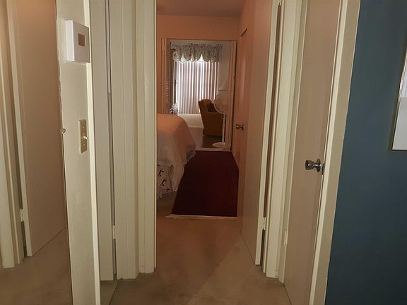 HALLWAY WITH BATH OFF