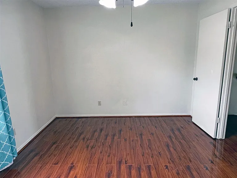 2910 Grants Lake Blvd #704 — Photo 17