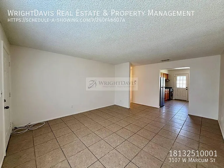3107 W Marcum St — Photo 6