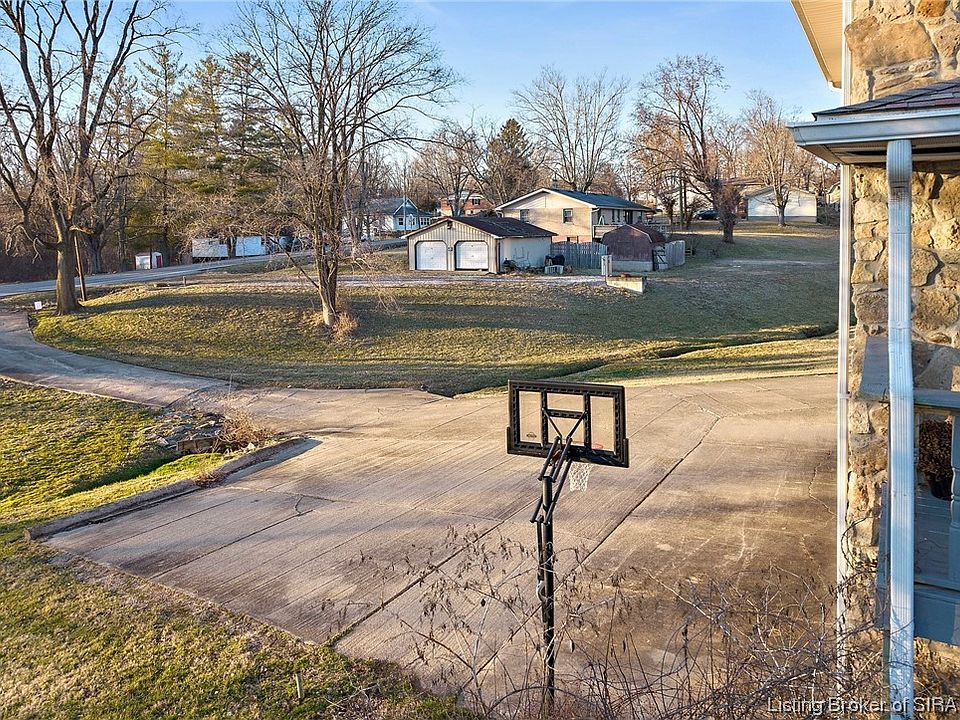 328 Hillcrest Drive, Madison, IN 47250 Zillow
