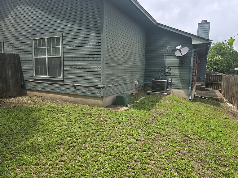 1915 Alex Ave — Photo 20