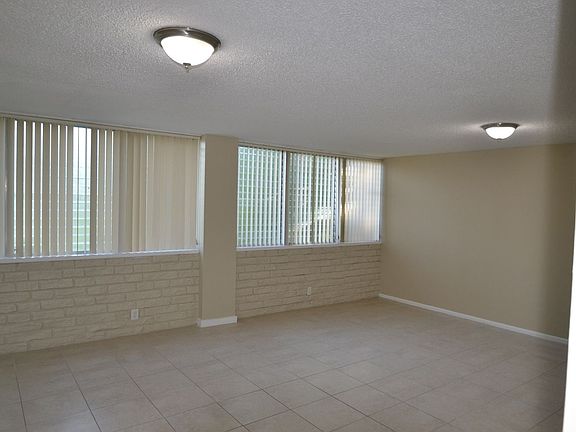 3rd image of 11705 NE 9th Ave