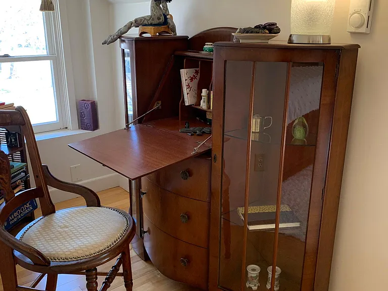 Writing nook upstairs