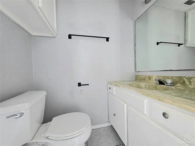 6300 N 11th St #34 — Photo 8