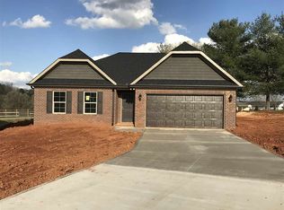 340 E Story Bush Ln, Inman, SC 29349