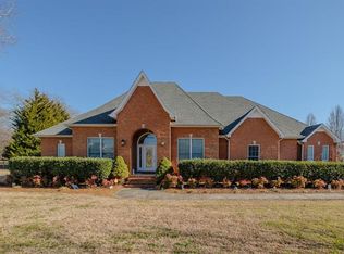 2108 Ovoca Rd, Tullahoma, TN 37388