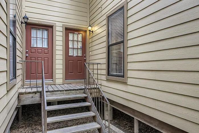 5107 Leralynn St #304 — Photo 28