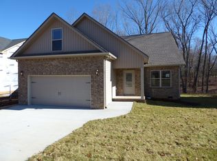 151 Sycamore Hill Dr, Clarksville, TN 37042