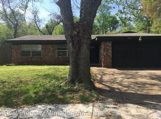 322 S 192nd Ave E, Tulsa, OK 74108