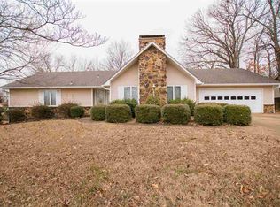102 E Stroud St, Jonesboro, AR 72401