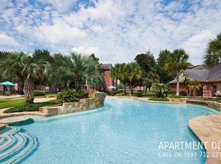 12256 S Kirkwood Rd #4498, Stafford, TX 77477