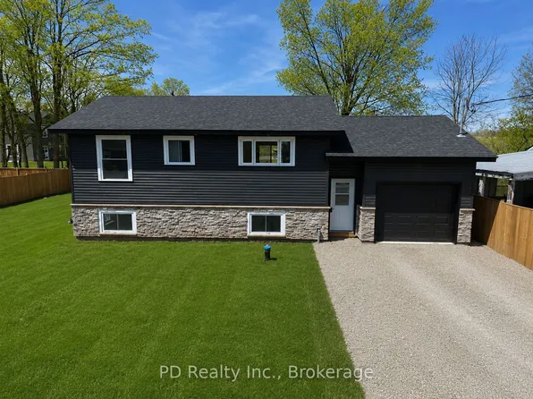 934 Mount Pleasant Rd, Cavan Monaghan, ON L0A 1C0