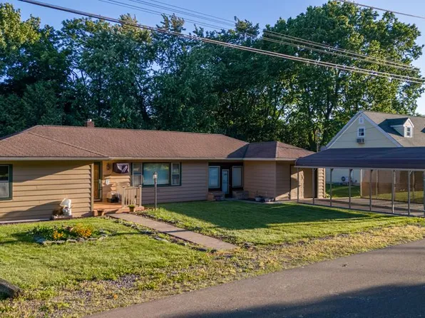405 Oneida St, Sayre, PA 18840