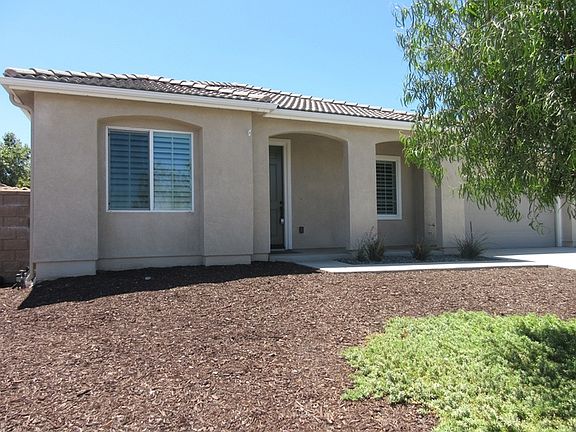 3rd image of 35151 Silverleaf Ln