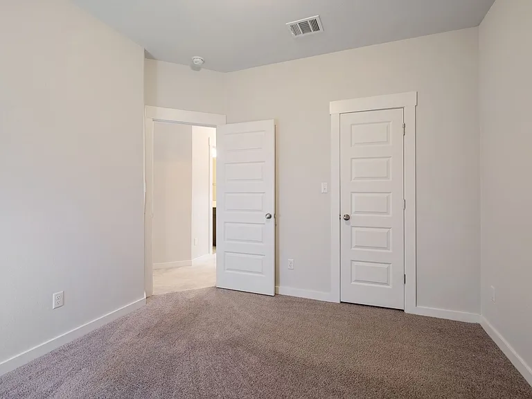 228 Trellis Blvd — Photo 15