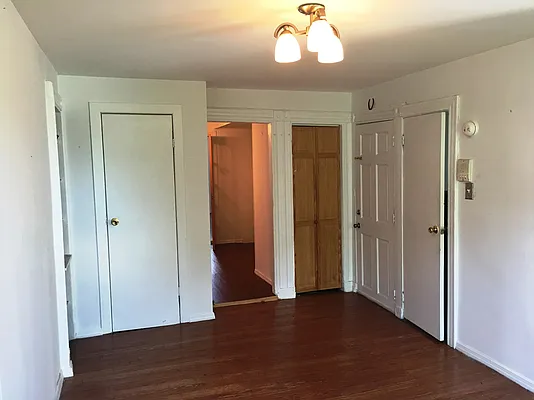 Rented by Blue Egg Realty Corp | media 48