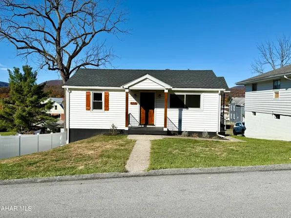 5518-5520 5th Ave, Altoona, PA 16602