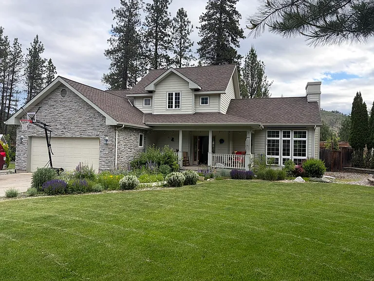 11752 D Anjou Ln — Photo 2