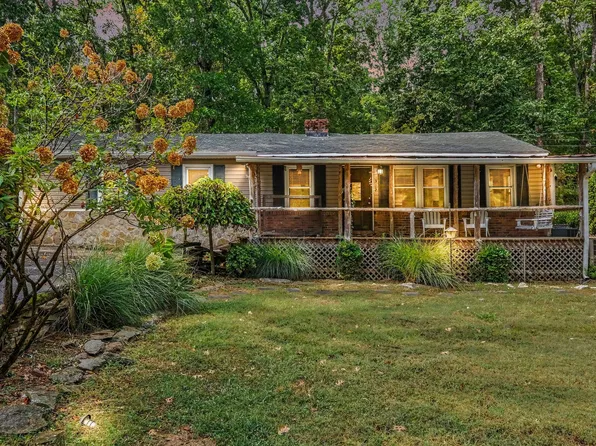 313 Davis Corner Rd, Mount Juliet, TN 37122