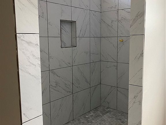 5th image of 2524 Vasi Ct