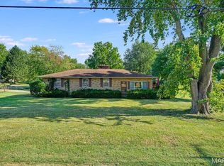 355 Glen Carbon Rd, Glen Carbon, IL 62034