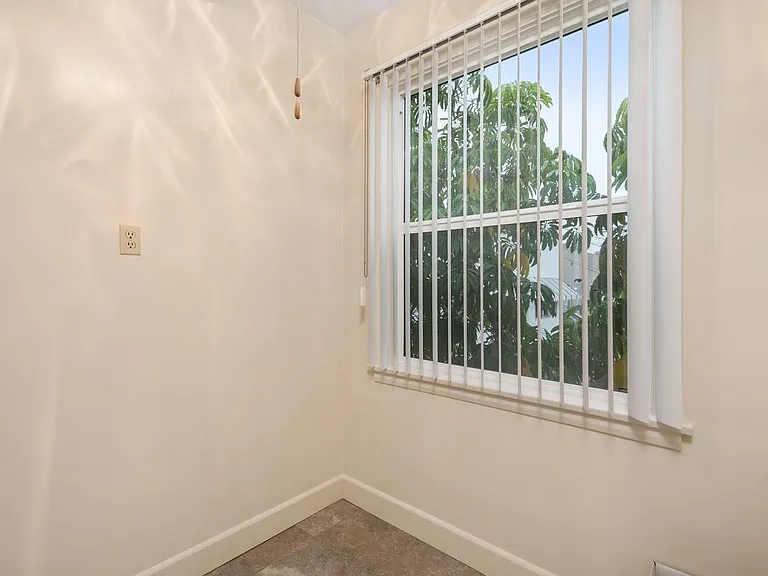 4121 Halldale Ave #101 — Photo 24