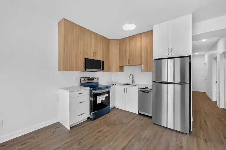 944 Woodroffe Ave #1A — Photo 8