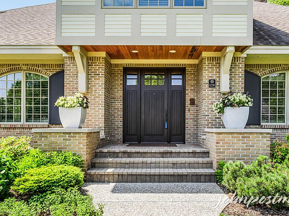 4th image of 1091 Balsam Hill Ave SE #18