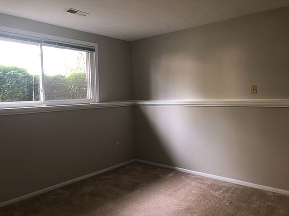 5th image of 3852 Beech Down Dr