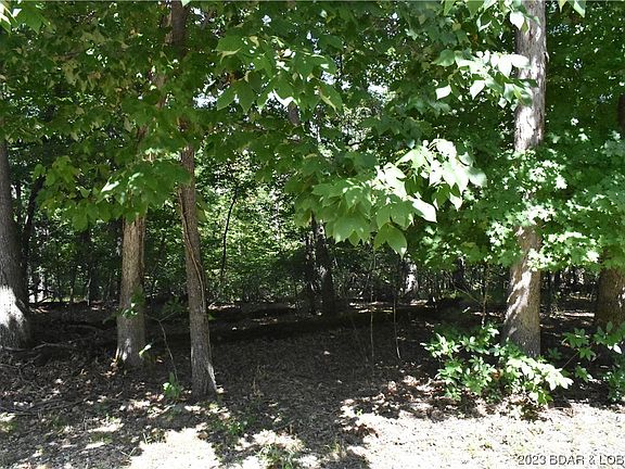 5th image of 422 Palisades Dr #3