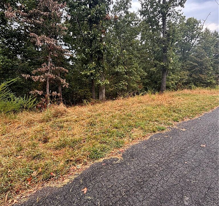 2nd image of Nottingham Dr #38