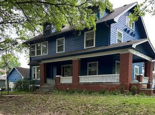 5940 Oak St, Kansas City, MO 64113