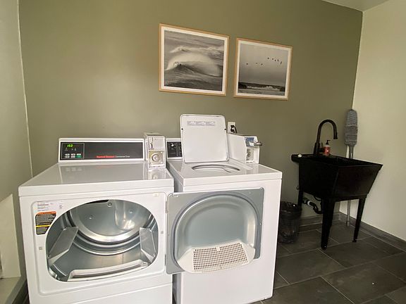 3rd image of 4644 Mississippi St APT 4