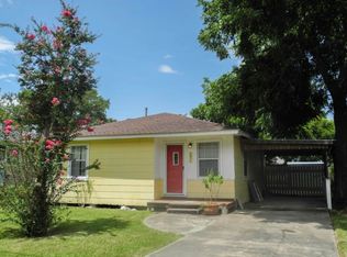 1311 S 16th St, Nederland, TX 77627