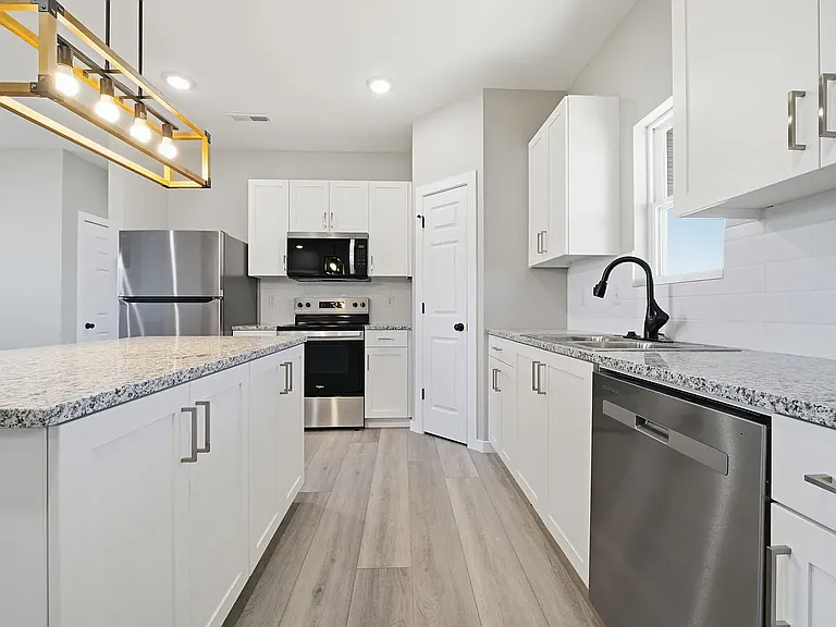109 Bailey Dr — Photo 6
