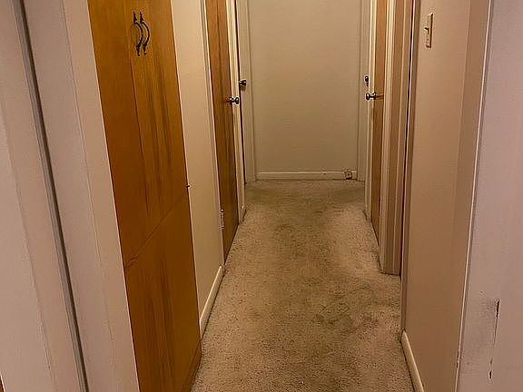 Hall to both bedrooms 