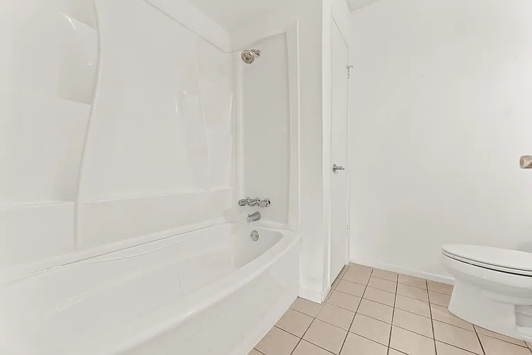 1376 Poppy Ln — Photo 17