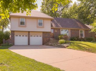 12315 W 99th Ter, Lenexa, KS 66215