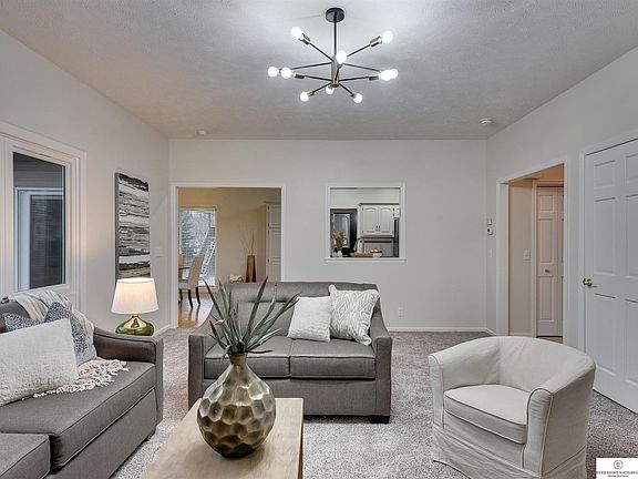 5th image of 4108 N 159th Ave